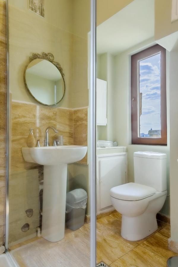 Panoramic Cismigiu Park Apartman Bukarest Kültér fotó